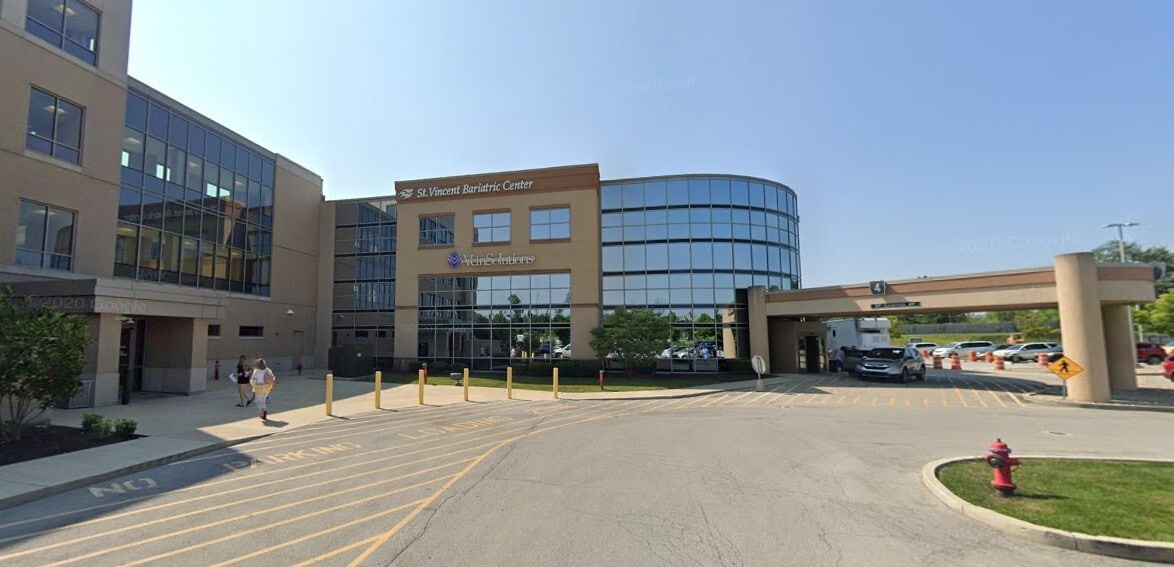 13450 N Meridian St, Carmel, IN à louer Photo intérieure– Image 1 sur 12