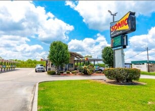 6767 W Port Arthur Rd, Port Arthur, TX à louer Photo intérieure– Image 2 sur 18