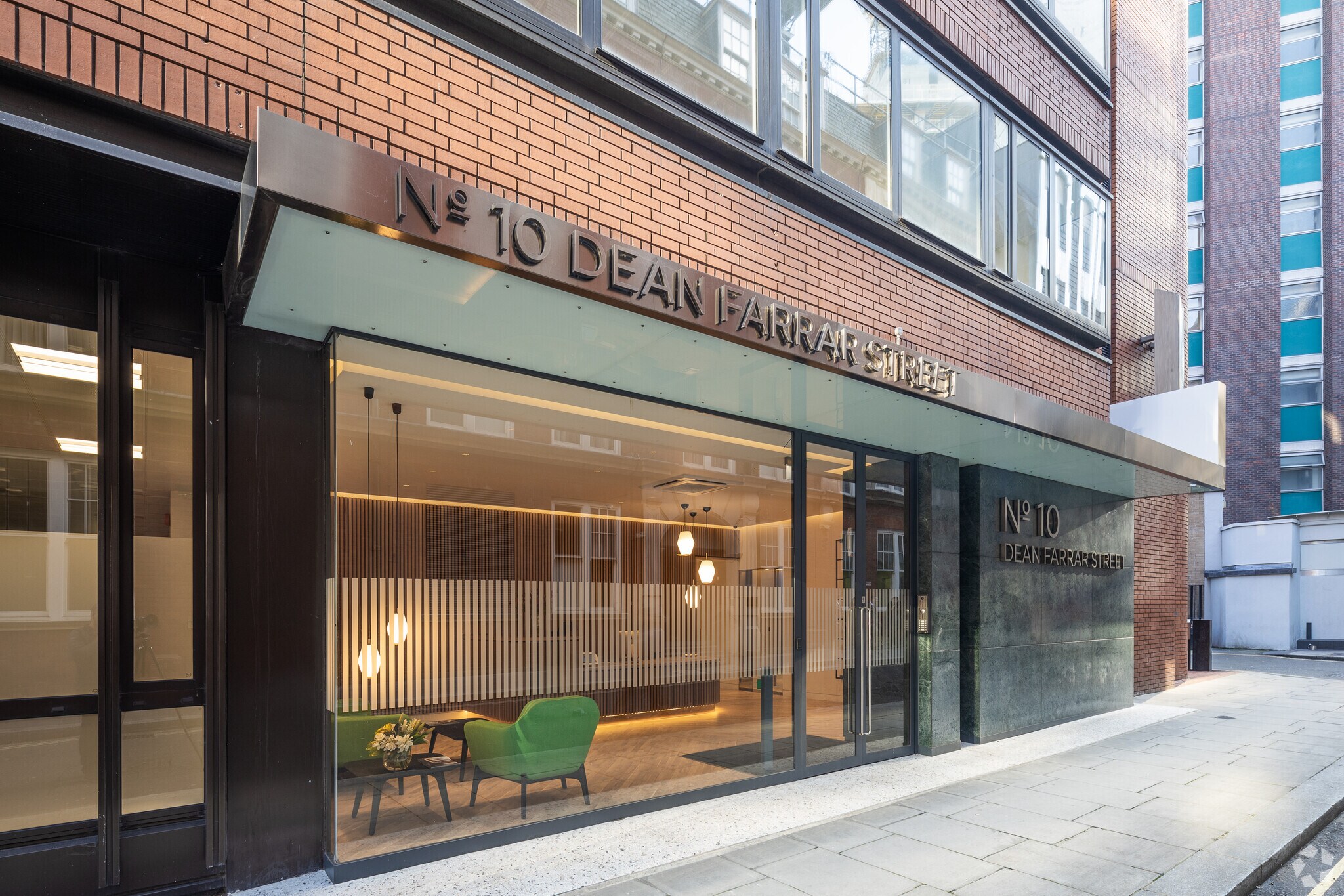 10 Dean Farrar St, Londres à louer Photo de l’immeuble– Image 1 sur 13