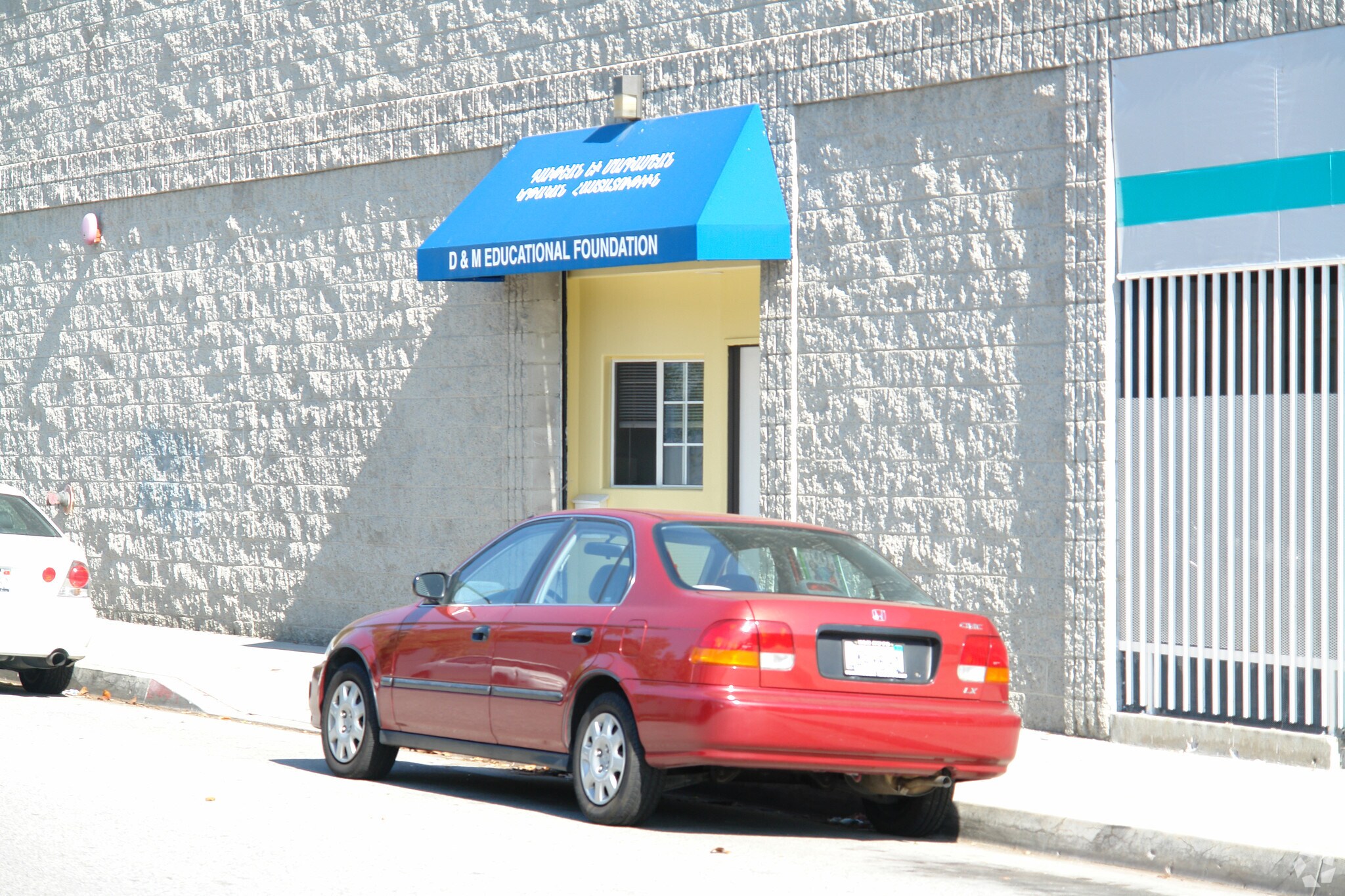 658 Hawthorne St, Glendale, CA à louer Photo principale– Image 1 sur 22