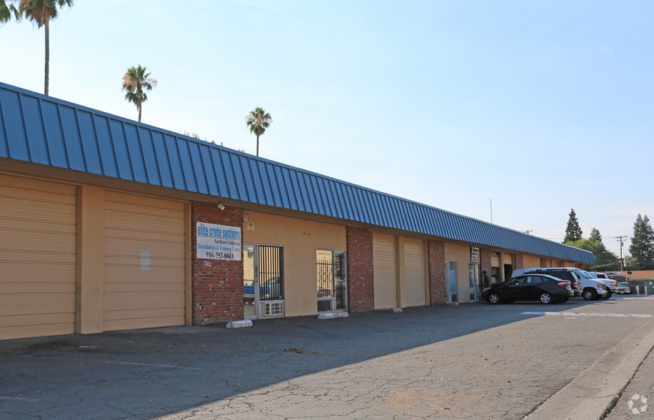 3418-3422 Auburn Blvd, Sacramento, CA à vendre - Photo de l’immeuble – Image 3 sur 4