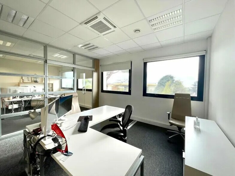 Bureau dans Cagnes-sur-Mer à louer - Photo intérieure – Image 3 sur 10
