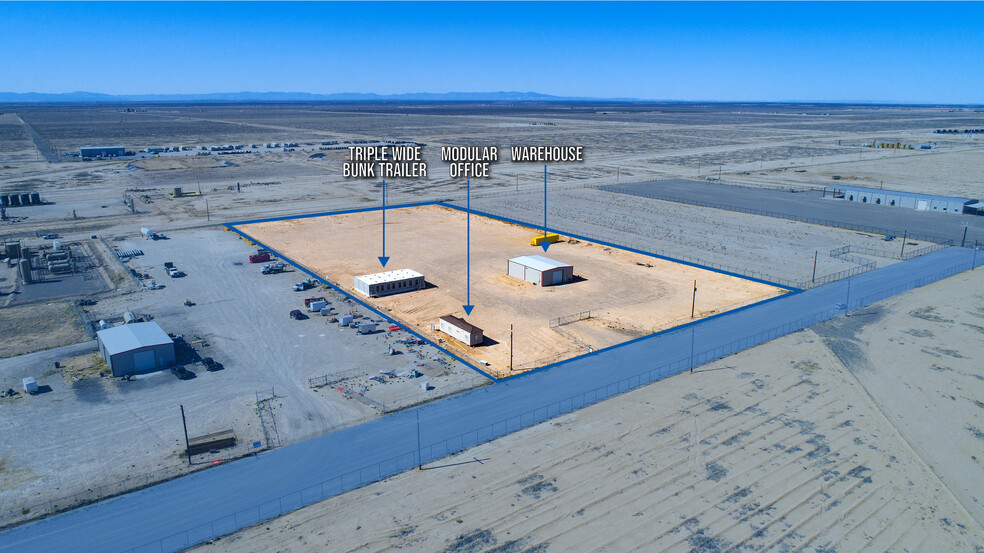 463 Blackbird Dr, Pecos, TX à louer - Photo de l’immeuble – Image 2 sur 14