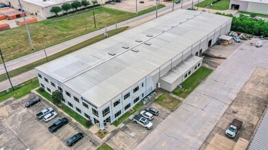 5701 Brittmoore Rd, Houston, TX à louer Photo de l’immeuble– Image 2 sur 25