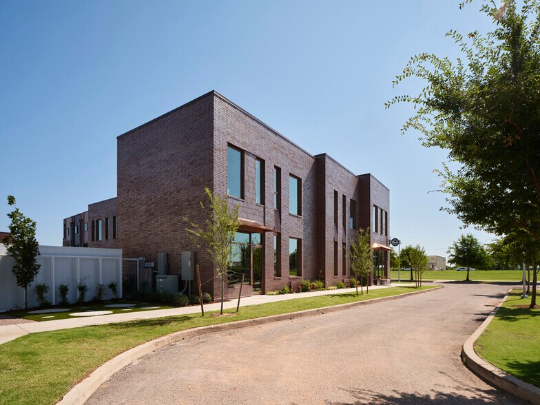 1715 Wheeler St. Suite 200 St, Oklahoma City, OK à louer - Photo de l’immeuble – Image 2 sur 20