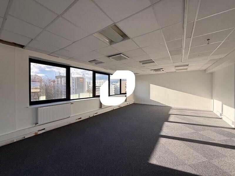 16 Rue Traversière, Cergy à louer Photo intérieure– Image 1 sur 10