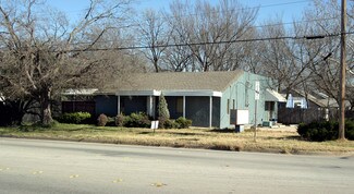 Plus de détails pour 200 N Beach St, Fort Worth, TX - Bureau à vendre