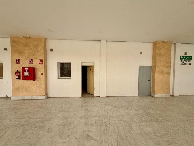 Barrerillo del, 5, Bormujos, Sevilla à vendre - Photo de l’immeuble – Image 2 sur 8