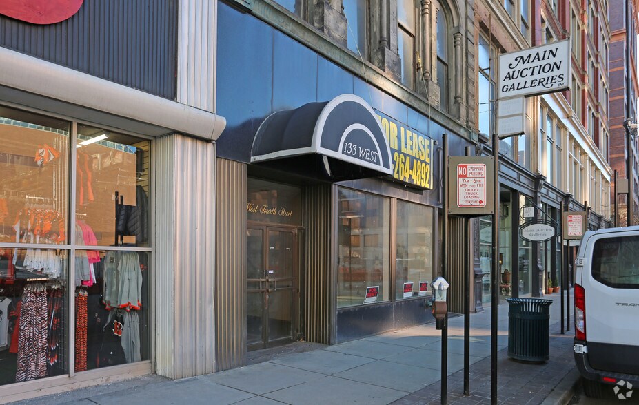 133-135 W 4th St, Cincinnati, OH à louer - Photo de l’immeuble – Image 2 sur 28