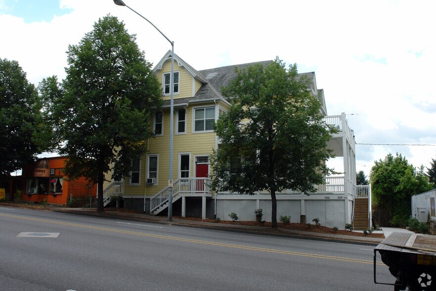 2644 SE Powell Blvd, Portland, OR à vendre - Photo de l’immeuble – Image 3 sur 4