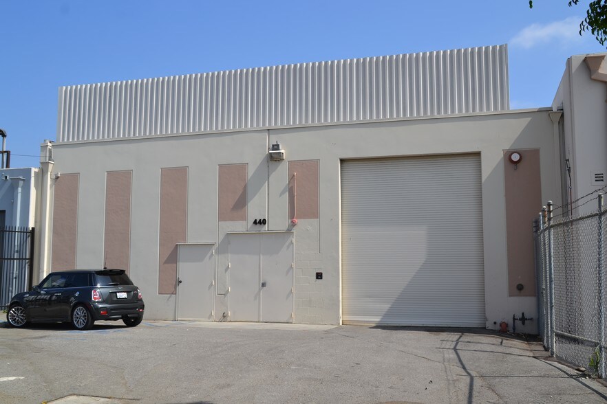 440 W Cypress St, Glendale, CA à vendre - Photo principale – Image 1 sur 8