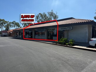 Plus de détails pour 24842-24882 Muirlands Blvd, Lake Forest, CA - Local commercial à louer