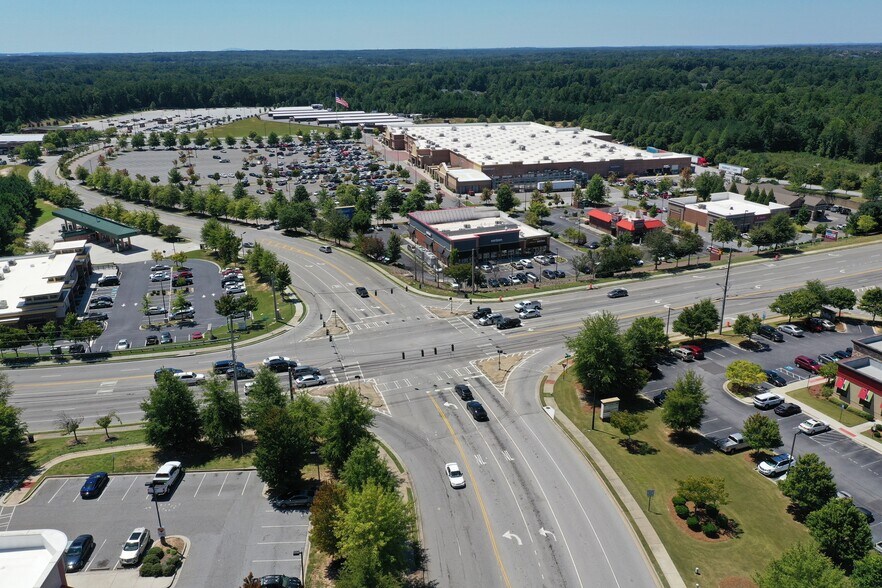 3300 Sardis Church Rd, Buford, GA à louer - Photo de l’immeuble – Image 3 sur 5