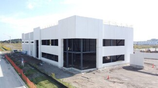 Plus de détails pour 310 Addison Hall Cir, Aurora, ON - Industriel/Logistique à louer