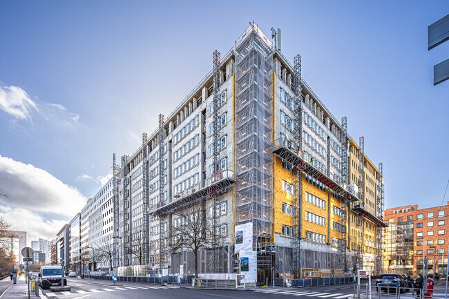 Plus de détails pour 85-93 Rue Des Trois Fontanot, Nanterre - Bureau à louer