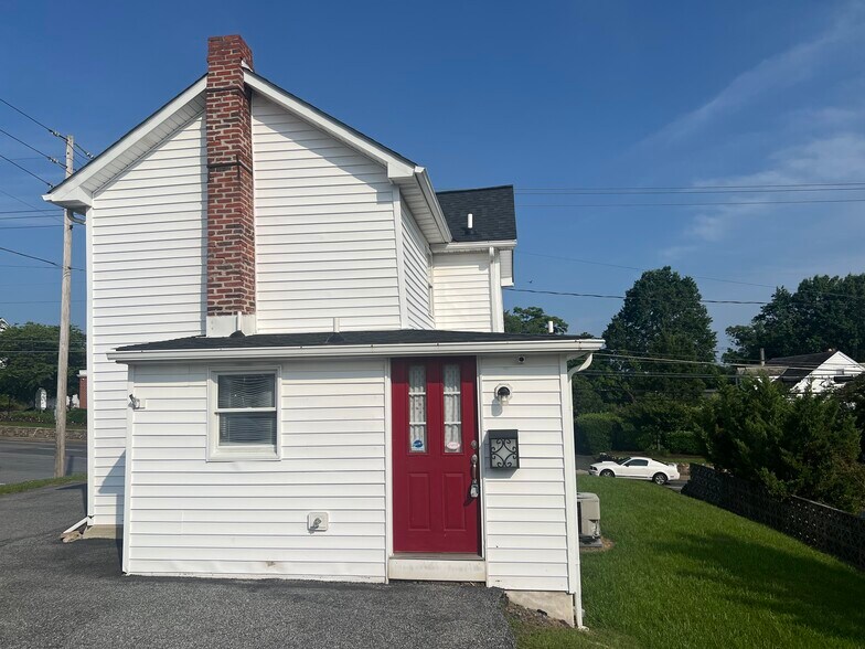 7306 Belair Rd portefeuille de 2 biens à vendre sur LoopNet.fr - Photo de l’immeuble – Image 3 sur 28