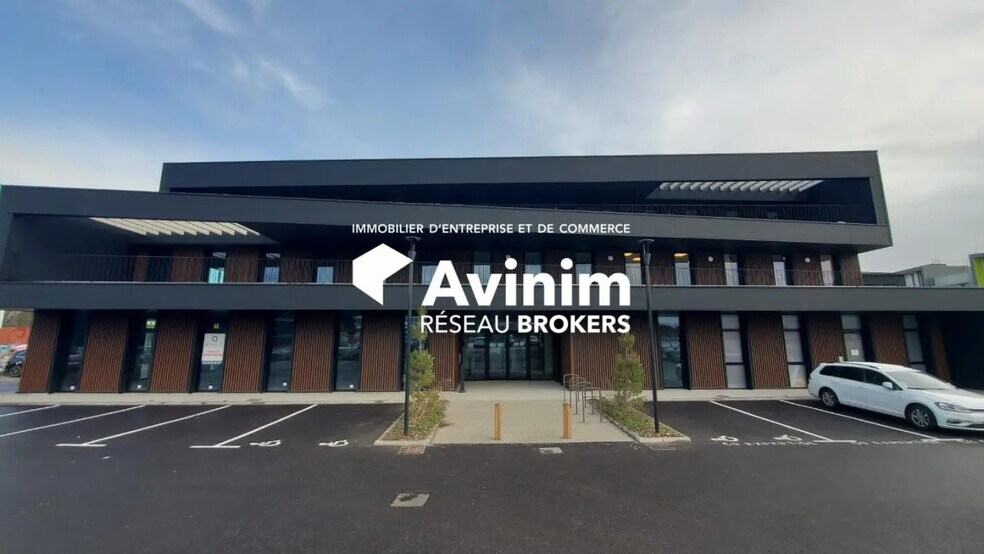 Bureau dans Rumilly à vendre - Photo de l’immeuble – Image 3 sur 8