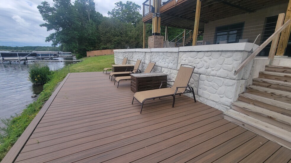 4163 W Lake Rd, Silver Springs, NY à vendre - Photo de l’immeuble – Image 2 sur 25