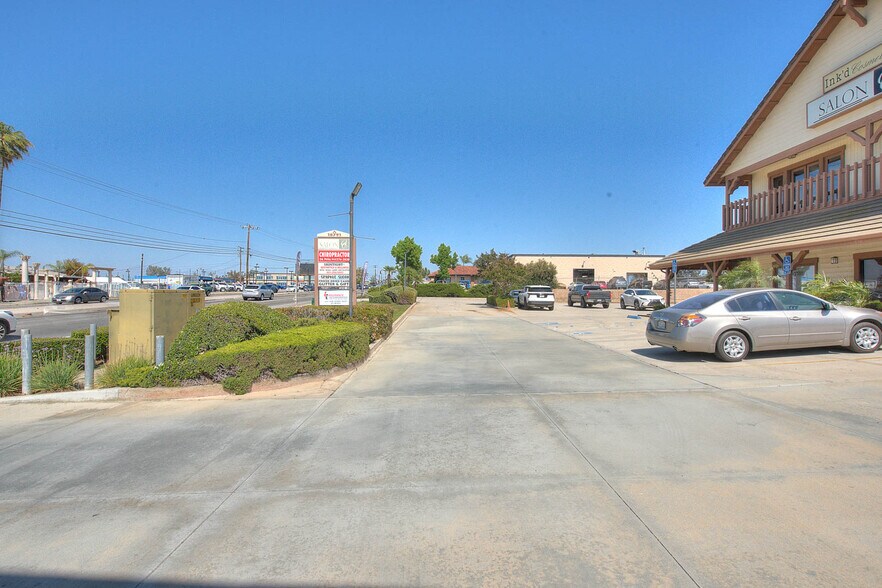 18791 Van Buren Blvd, Riverside, CA à louer - Photo de l’immeuble – Image 1 sur 8