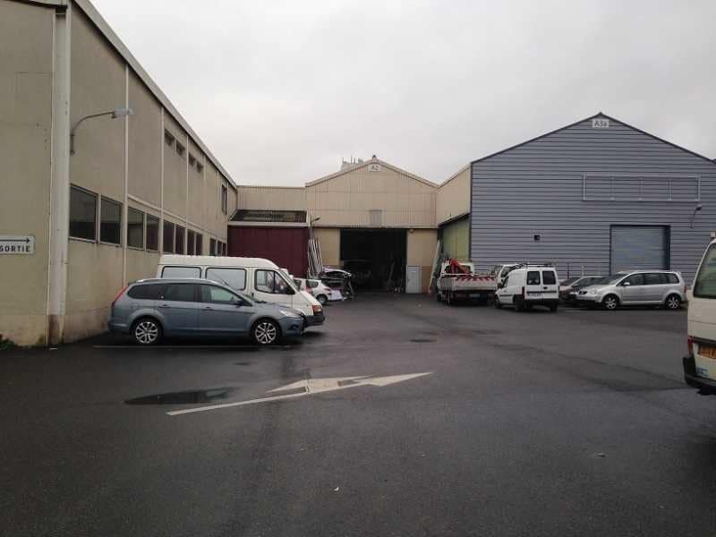 Industriel/Logistique dans Épinay-sur-Seine à louer Photo de l’immeuble– Image 1 sur 21
