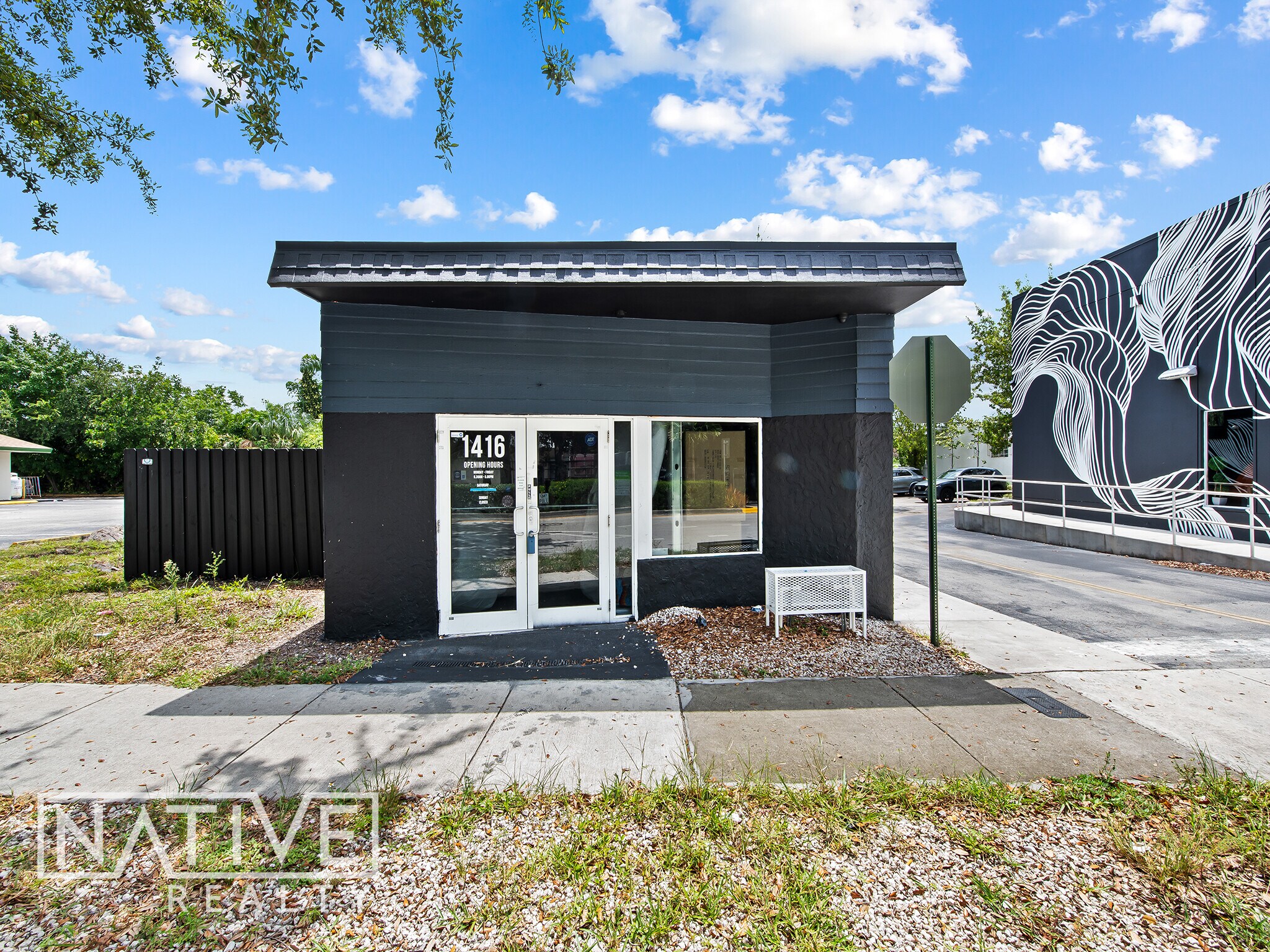 1416 NE 4th Ave, Fort Lauderdale, FL à louer Photo de l’immeuble– Image 1 sur 13