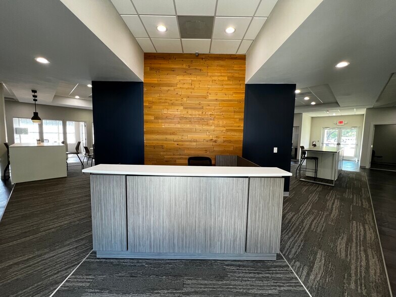 800 S Harbour Island Blvd, Tampa, FL à louer - Photo de l’immeuble – Image 2 sur 14