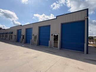 Plus de détails pour 23801 Cypresswood Dr, Spring, TX - Local d'activités à louer