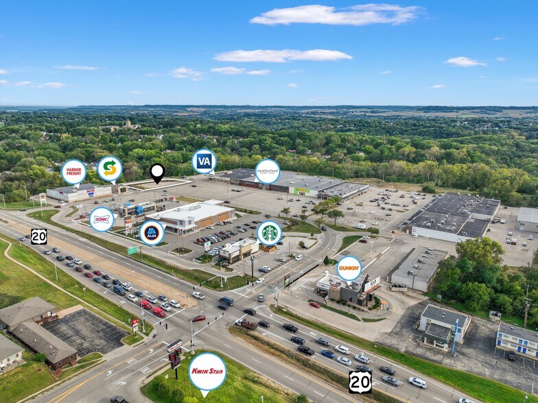 2600 Dodge St, Dubuque, IA à louer - Aérien – Image 1 sur 19