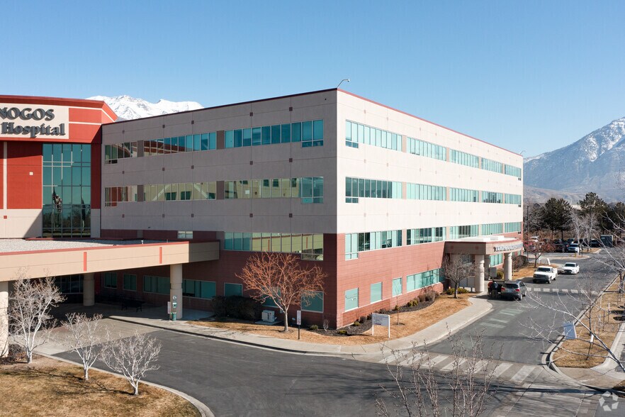 700 W 800 N, Orem, UT à louer - Photo de l’immeuble – Image 3 sur 4