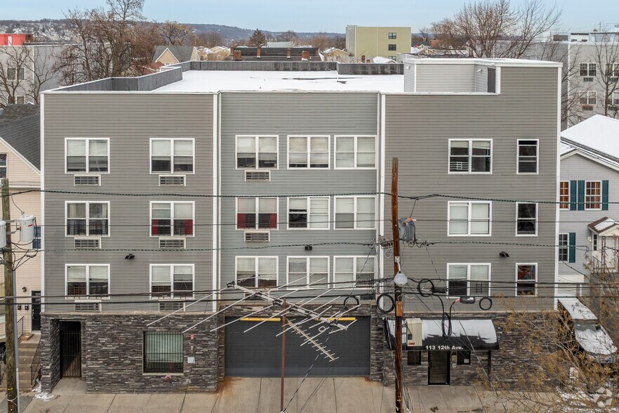 113-117 12th Avenue, Paterson, NJ à vendre - Photo de l’immeuble – Image 3 sur 5