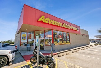 Plus de détails pour 1722 N Alexander Dr, Baytown, TX - Local commercial à vendre