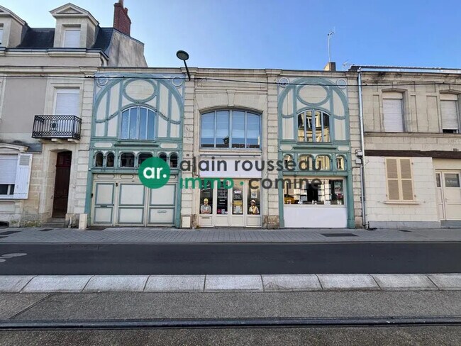 Plus de détails pour Local commercial à louer