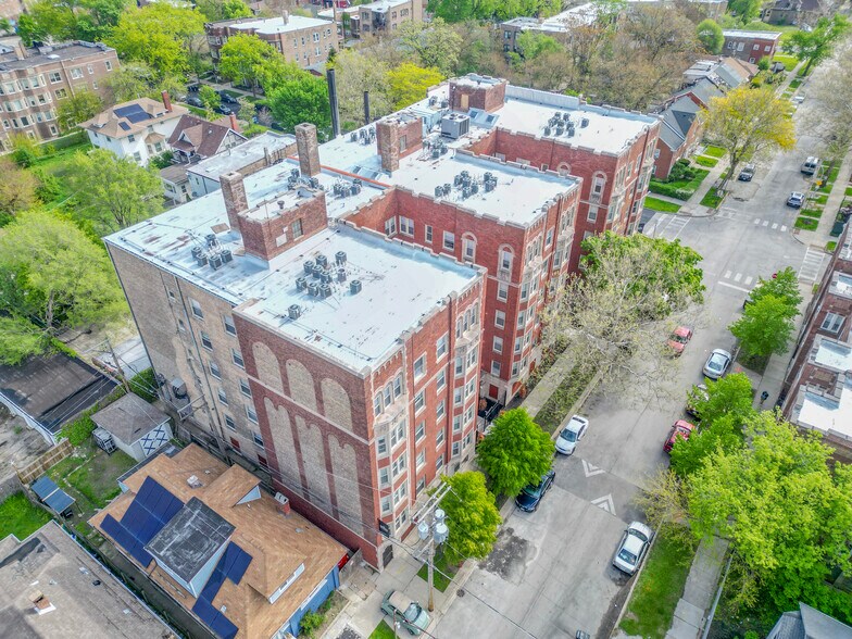 7350 S Phillips Ave, Chicago, IL à vendre - Photo de l’immeuble – Image 2 sur 12