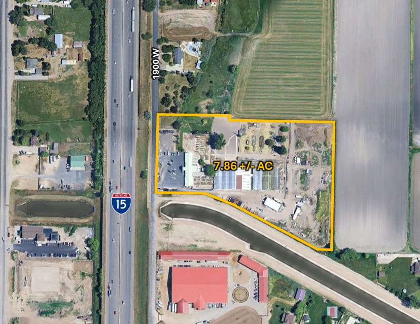 1410 N 1900 W, Farr West, UT à vendre Photo principale– Image 1 sur 4