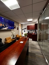 400 N Ashley Dr, Tampa, FL à louer Photo intérieure– Image 2 sur 6