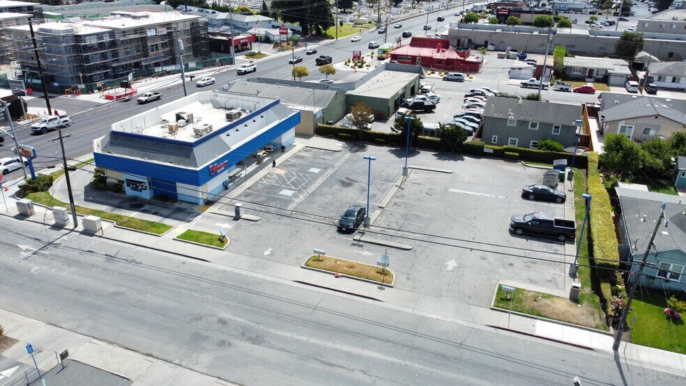 1487 Freedom Blvd, Watsonville, CA à louer - Photo de l’immeuble – Image 2 sur 15