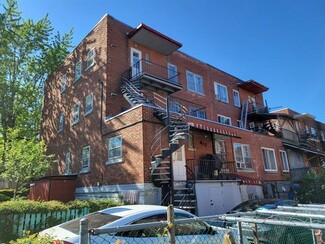 Plus de détails pour 4605 Av Saint-Kévin, Montréal, QC - Logement à vendre