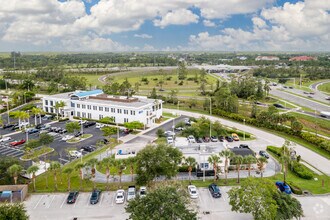 10070 Daniels Interstate Ct, Fort Myers, FL - VUE AÉRIENNE  vue de carte - Image1