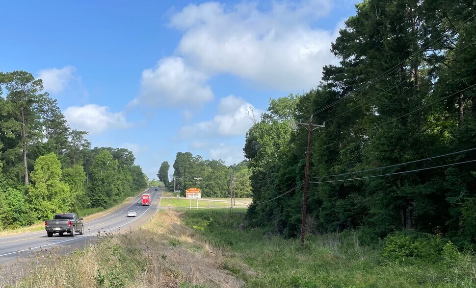 0 Hwy 190 E, Huntsville, TX à vendre - Photo de l’immeuble – Image 1 sur 11