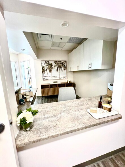 3661 S Miami Ave, Miami, FL à louer - Photo de l’immeuble – Image 2 sur 15