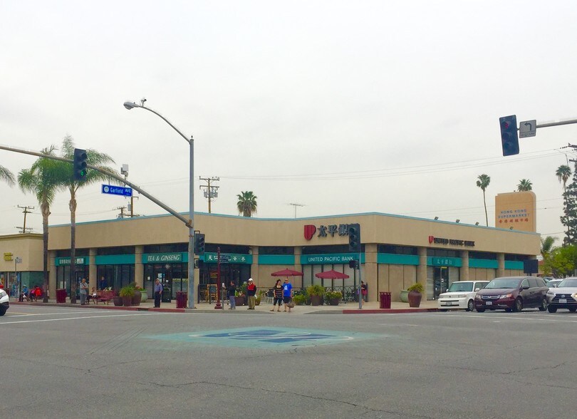 111 W Garvey Ave, Monterey Park, CA à louer - Photo principale – Image 1 sur 4