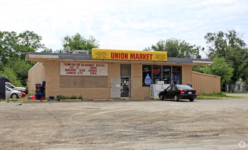 1700 S McKinley Ave, Oklahoma City, OK à vendre - Photo principale – Image 1 sur 4