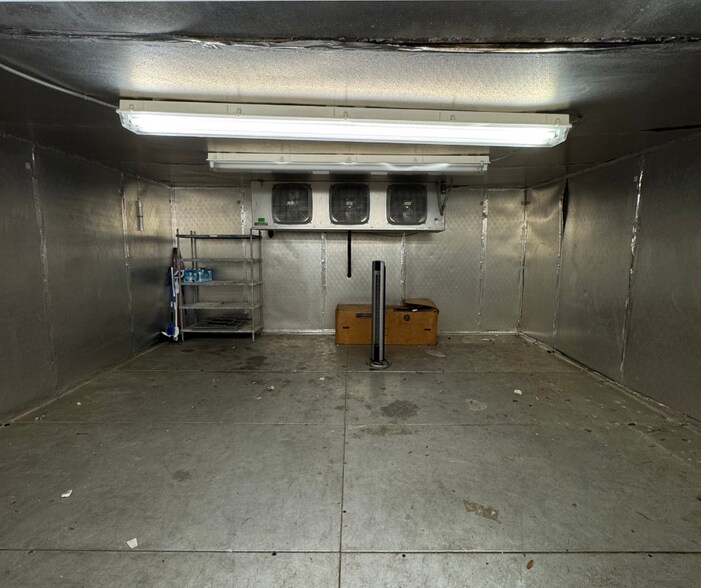 4767 Rivers Ave, Charleston, SC à louer - Photo de l’immeuble – Image 2 sur 18