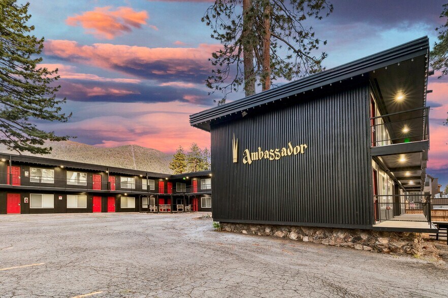 4130 Manzanita Ave, South Lake Tahoe, CA à vendre - Photo de l’immeuble – Image 2 sur 21
