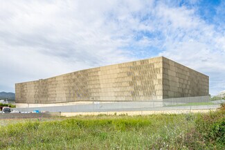 Plus de détails pour Carrer de la Creu Casas, 85, Cerdanyola del Vallès - Industriel/Logistique à louer