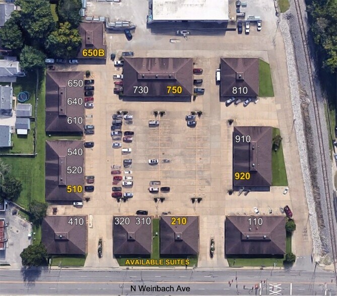 701 N Weinbach Ave, Evansville, IN à louer - Photo de l’immeuble – Image 2 sur 2