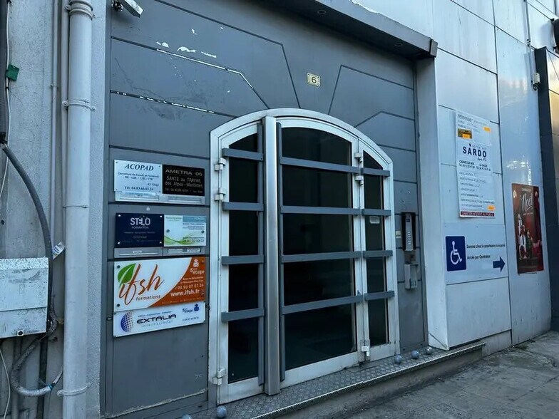 Bureau dans Nice à louer - Photo de l’immeuble – Image 2 sur 9