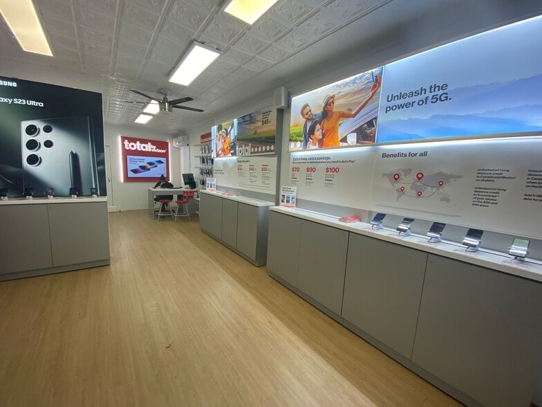 6-8 Broadway, Haverstraw, NY à vendre - Photo intérieure – Image 2 sur 9