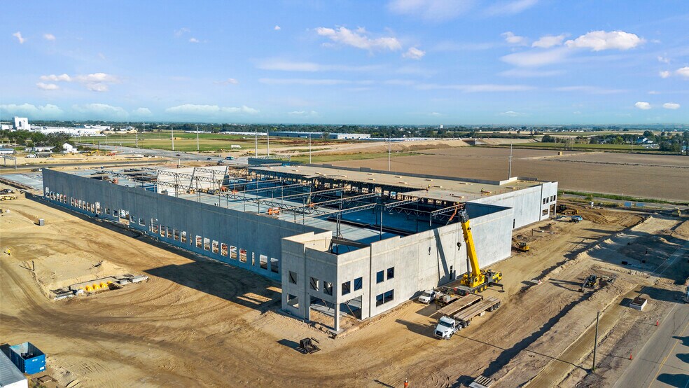 SWC E Franklin Rd, Nampa, ID à louer - Photo de l’immeuble – Image 2 sur 9