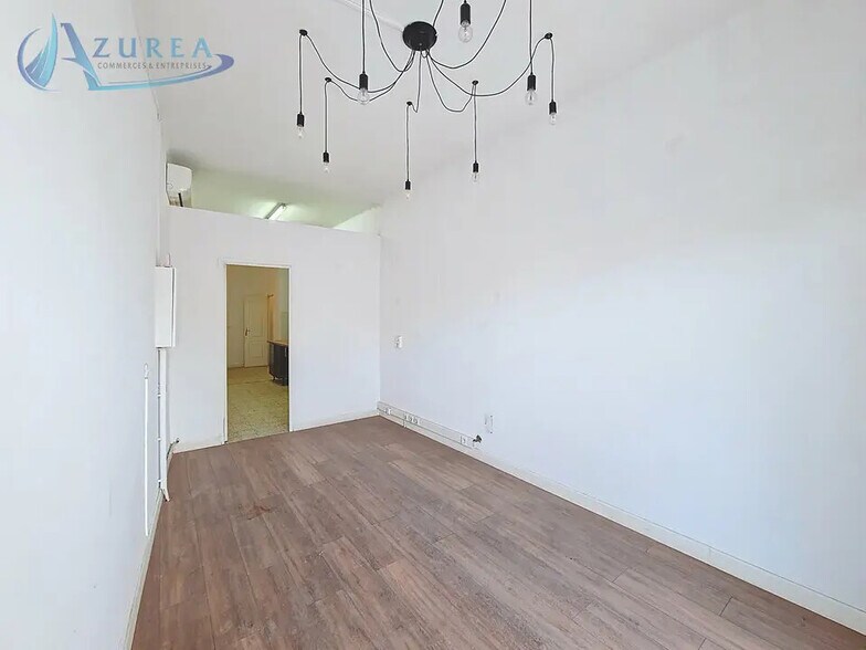 Local commercial dans Nice à louer - Photo de l’immeuble – Image 2 sur 5